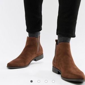 NWOT Men’s ASOS Brown Faux Suede Chelsea Boots